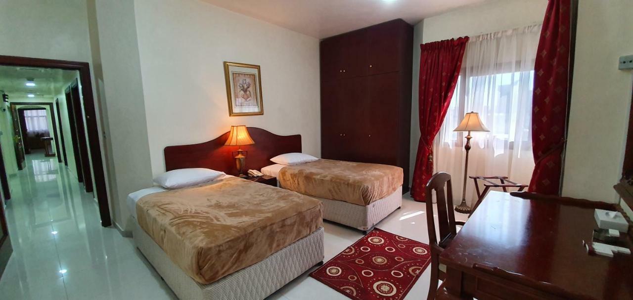 Ivory Hotel Apartments Abu Dhabi Esterno foto