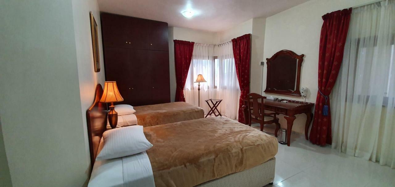 Ivory Hotel Apartments Abu Dhabi Esterno foto